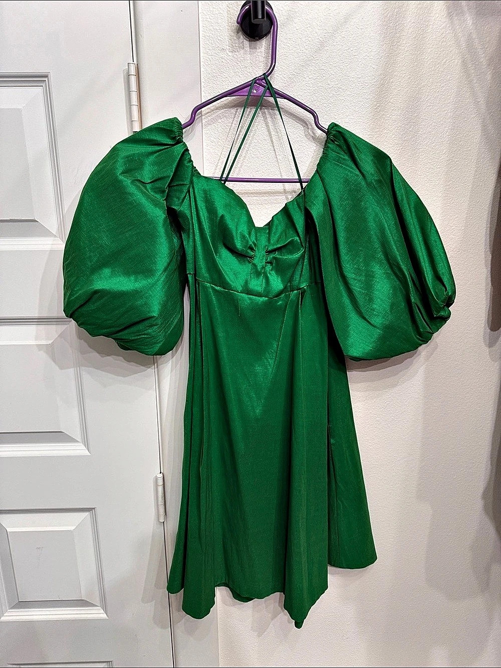 Sfera Collection Puff Sleeve Mini Dress in Green Size Large